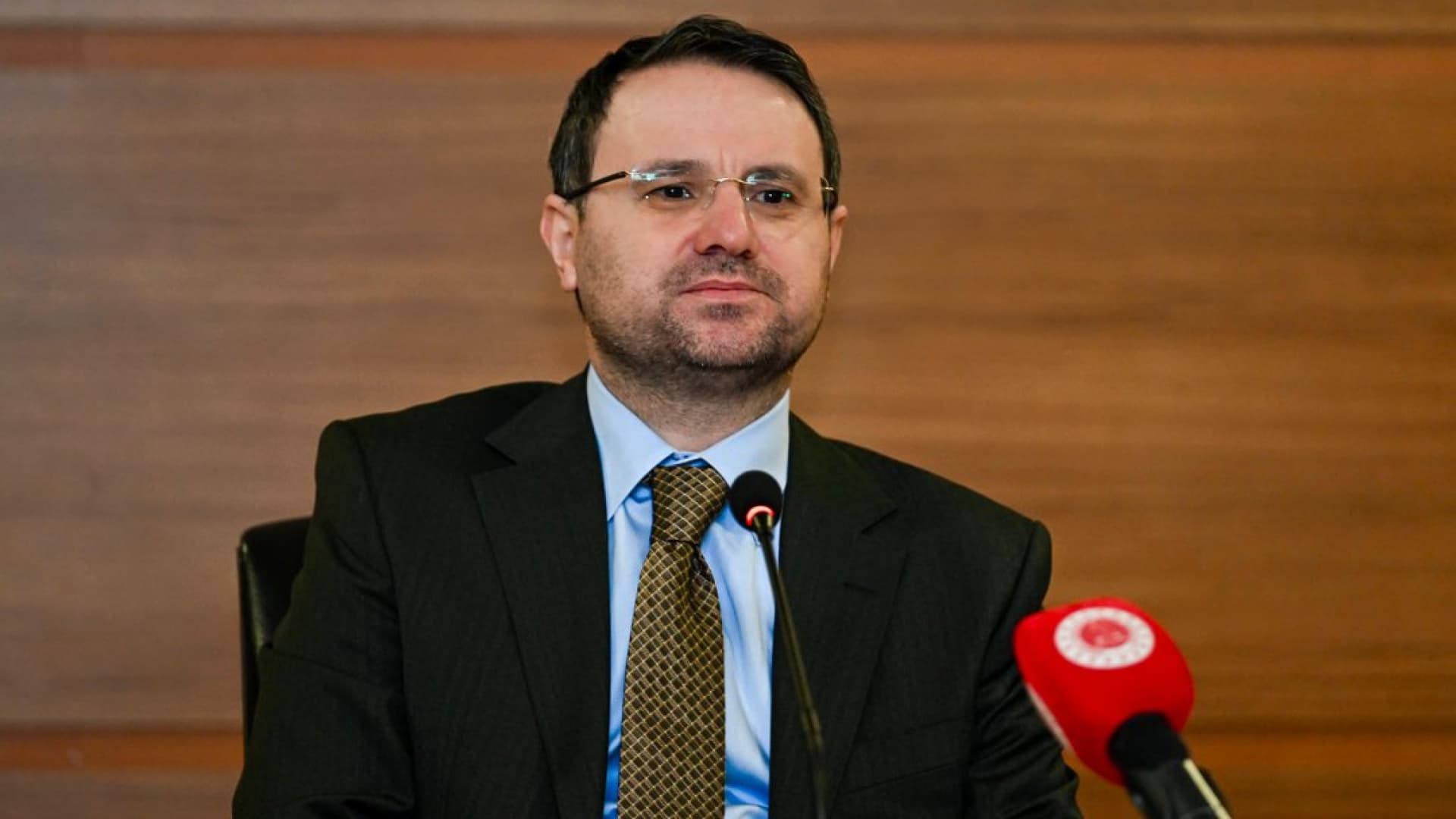 Gürlek'in avukatından Özel'e yanıt