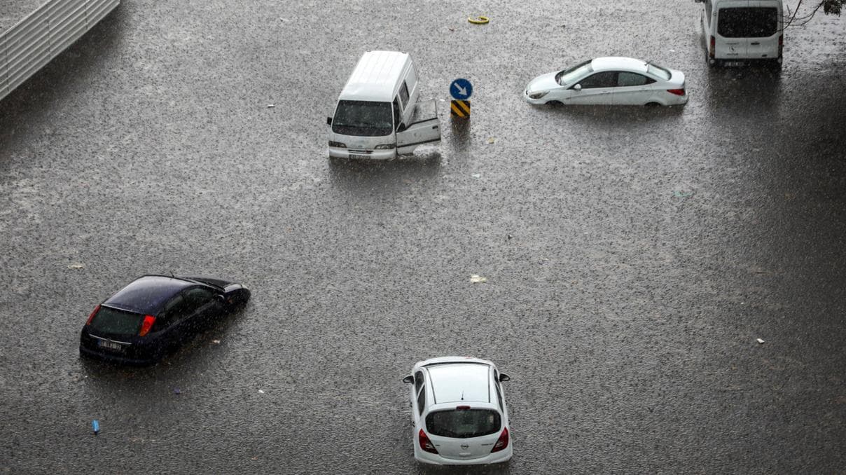 Meteorolojik ekstrem olaylar 2 kat arttı, ilk sırada yağmur ve sel yer aldı
