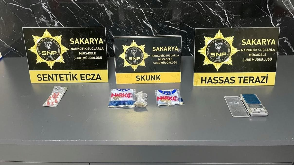 Sakarya’da uyuşturucu operasyonu: 3 tutuklama