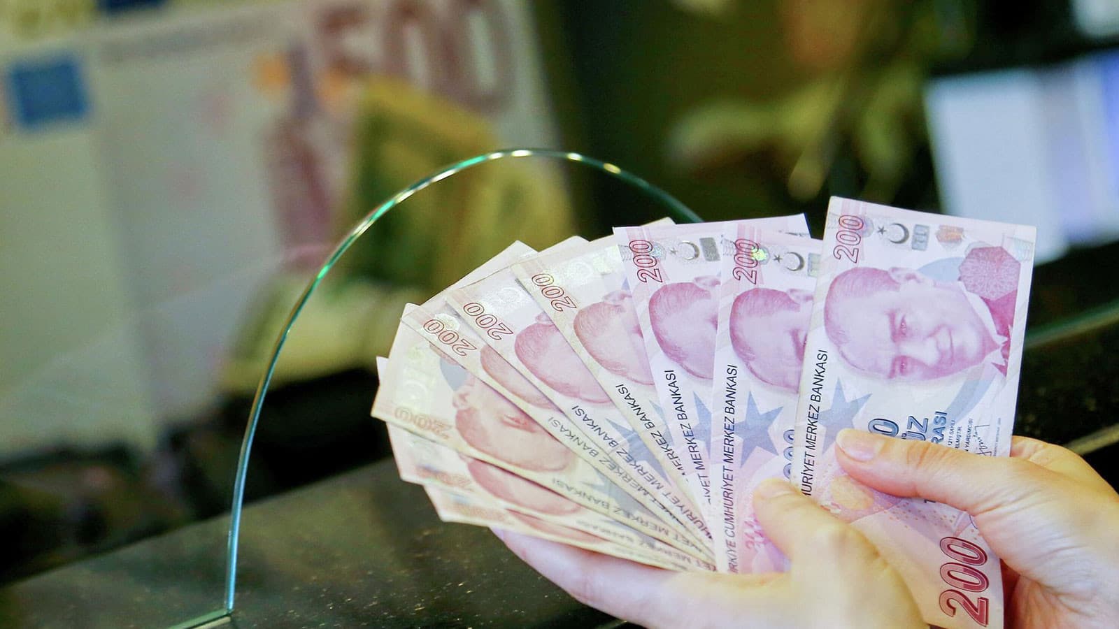 Takipteki borç 900 milyar TL, sorunlu krediler rekor kırdı!