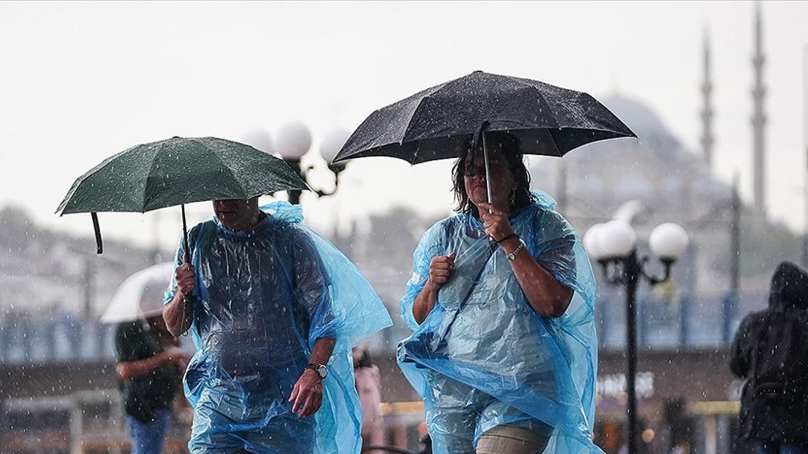 Meteoroloji'den sağanak yağış alarmı: 6 ile turuncu, 12 ile sarı kodlu uyarı