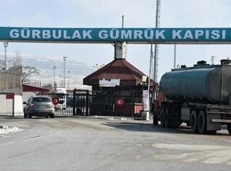 Gürbulak Sınır Kapısı’nda gümrük memurları bıçakla tehdit edildi