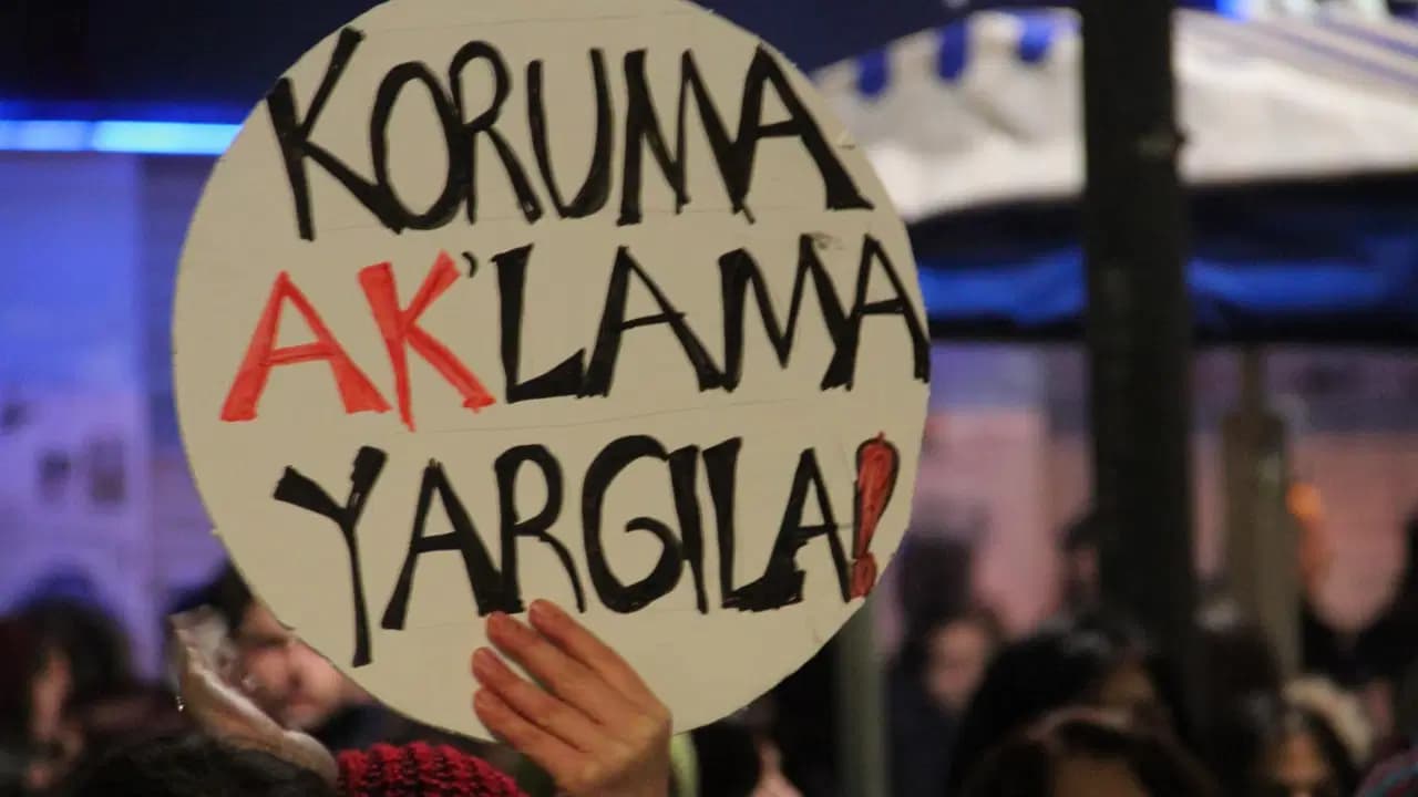 Cinsel taciz davasında tartışmalı karar: Para cezası 'taksitlendirildi'